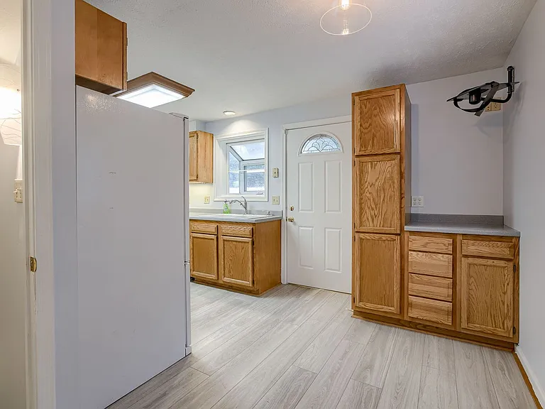 1230 Cole Creek Dr — Photo 9