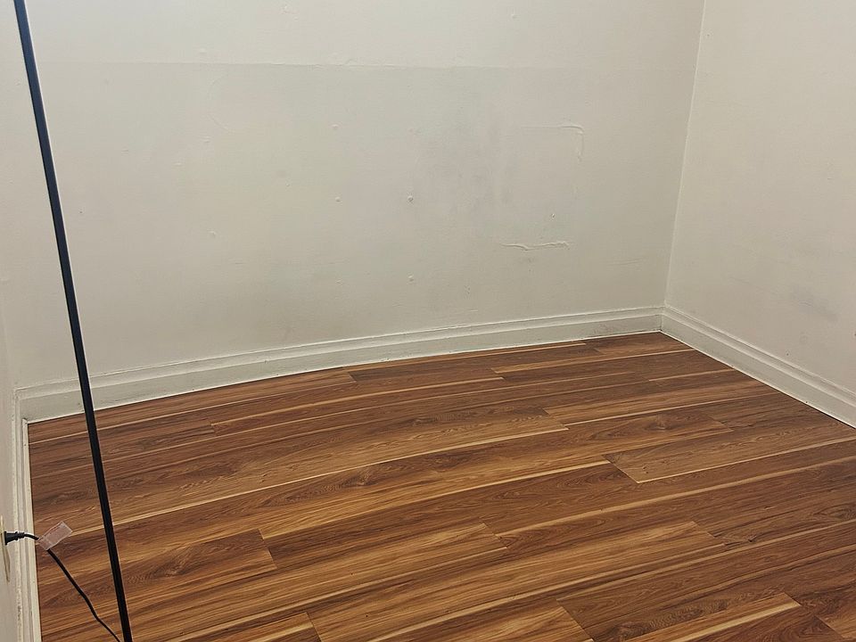 2nd image of 92 Main St #8