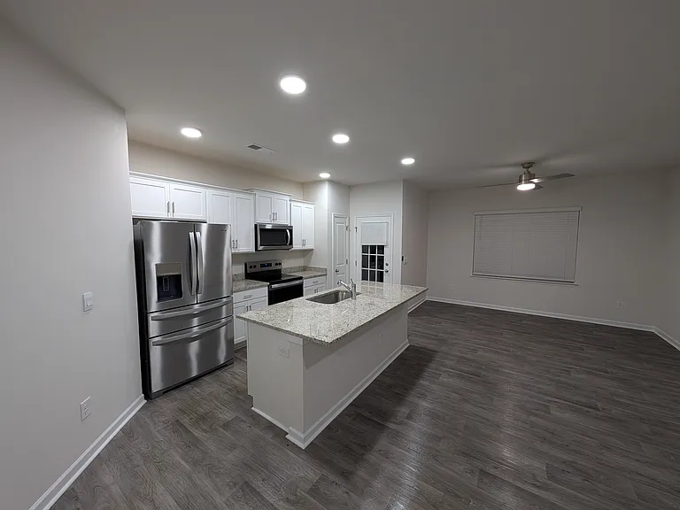 5405 Henley Ridge Dr — Photo 3