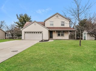 9656 Meadow Wood Dr, Pickerington, OH 43147