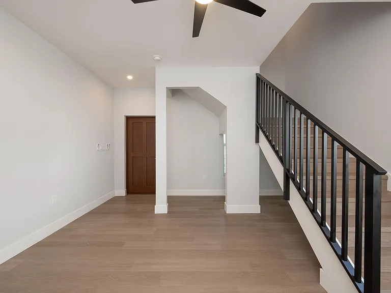 1315 William St — Photo 7