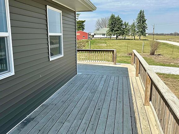 4th image of 15762 Copperhead Rd