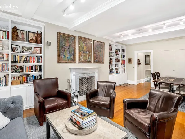 212 East 48th Street 5A image 1 of 13
