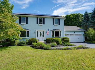 5 Carruth Dr, Northborough, MA 01532