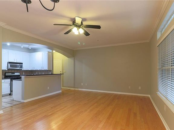 4th image of 9525 N Capital Of Texas Hwy Unit 622