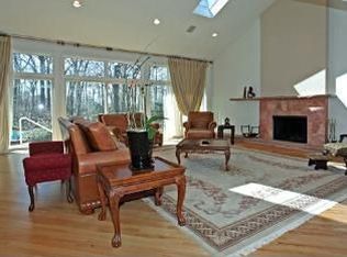 66 Kent Rd, Tenafly, NJ 07670