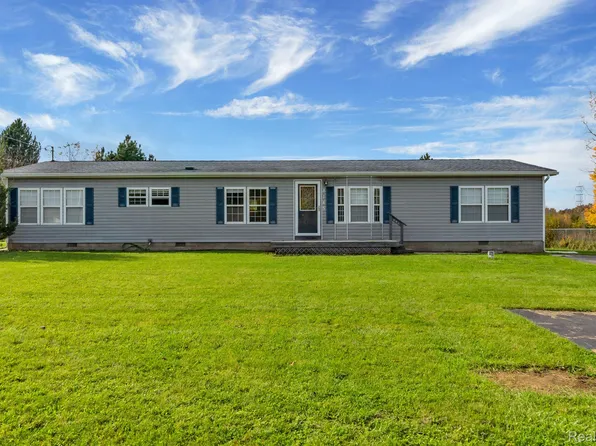 8145 Lewis Rd, Mount Morris, MI 48458