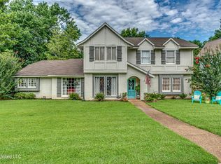 131 Hillcroft Pl, Jackson, MS 39211