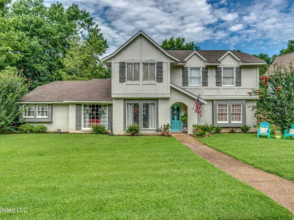131 Hillcroft Pl, Jackson, MS 39211