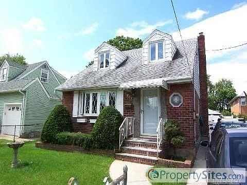 1st image of 1101 Bowling Green Dr