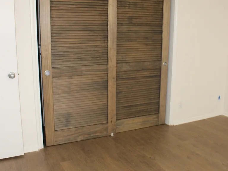 1433 S Saltair Ave #4 — Photo 9