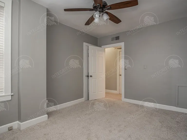 229 Ward Pkwy — Photo 22