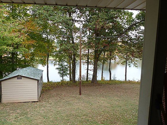 2nd image of 407 Kingswood Dr