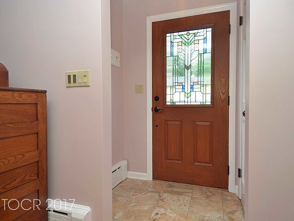 2nd image of 28 Schuler Ave