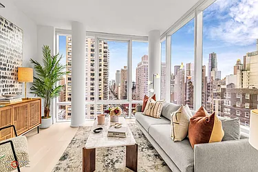 501 Third Avenue #23E