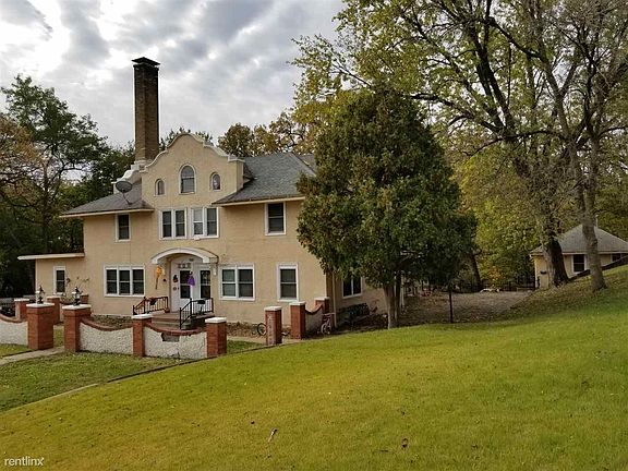 501 OAKURST PHOTO 2