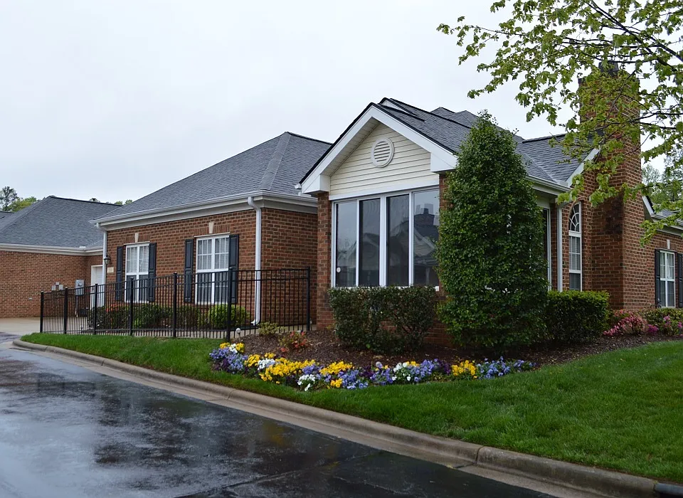 210 Baines Ct