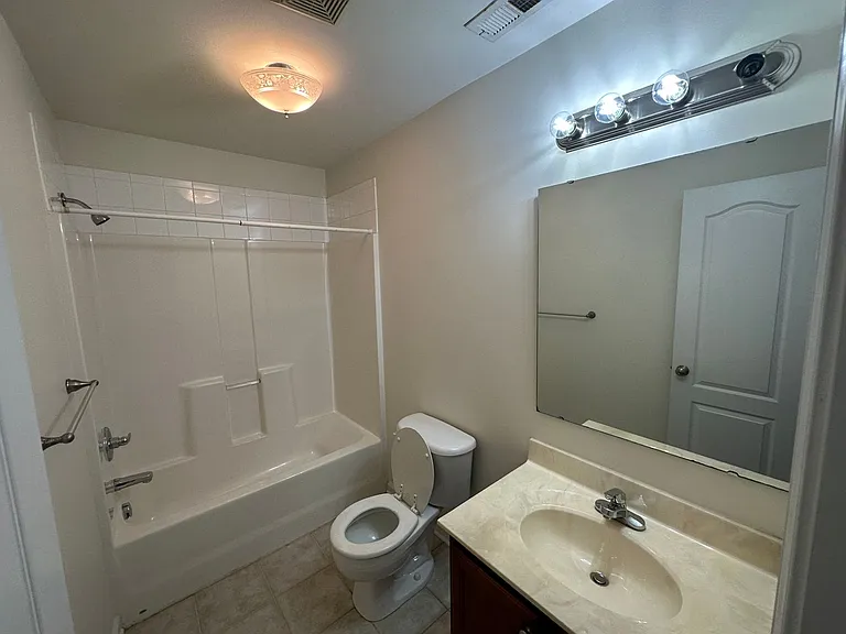 52 Holly Oak Cir — Photo 29