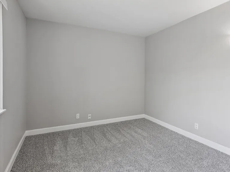 Carmel House — Photo 15