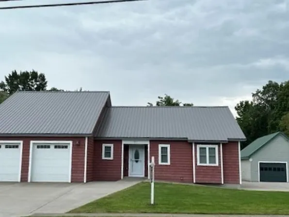 211 Wilson Ave, Canastota, NY 13032