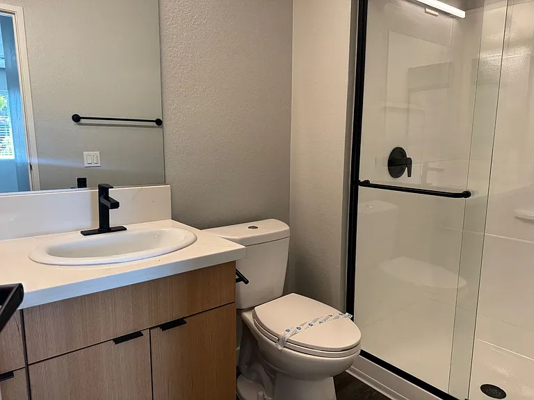 Corona Pointe Resort — Photo 154