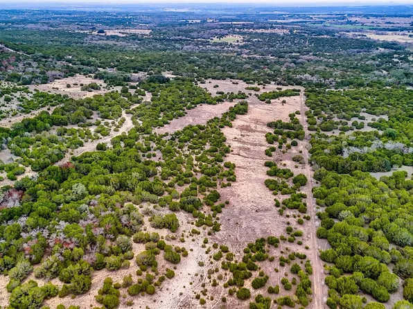 3 County Road 3270, Kempner, TX 76539