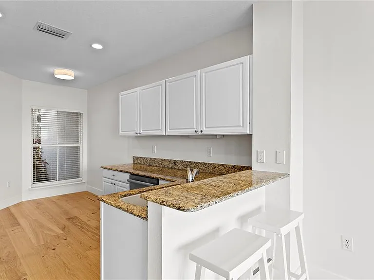 1119 Shipwatch Cir — Photo 16