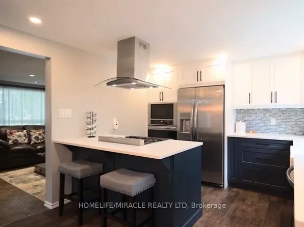 142 Hillmer Rd, Cambridge, ON N1R 6N8