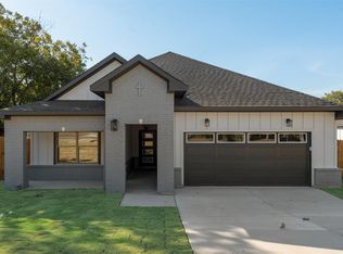 512 Berke St, Newark, TX 76071