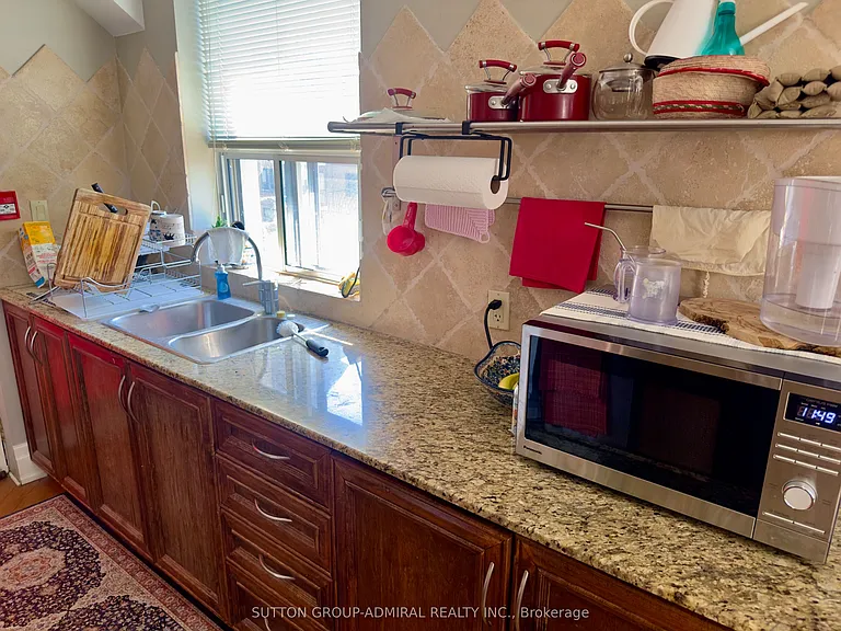 136 Springhurst Ave #8 — Photo 12