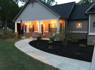 2122 Braswell Ln, Loganville, GA 30052