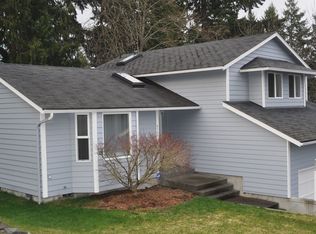 4160 Forest Dr NE, Bremerton, WA 98310