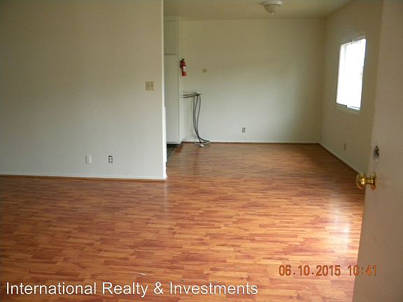 3rd image of 714 Myrtle Ave APT 7