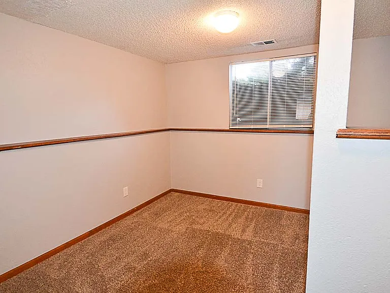 4902 S Rifle Ct — Photo 6