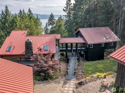 280 N Will Webb Road, Lilliwaup, WA, 98555
