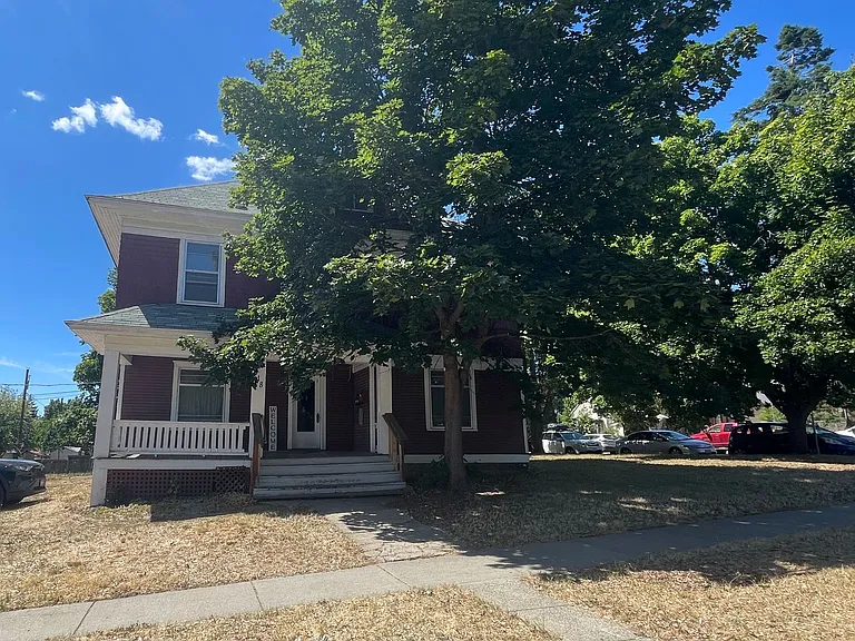 518 G Street Apartments! — Photo 13