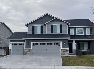 5265 N Diamond Creek Ave, Meridian, ID 83646