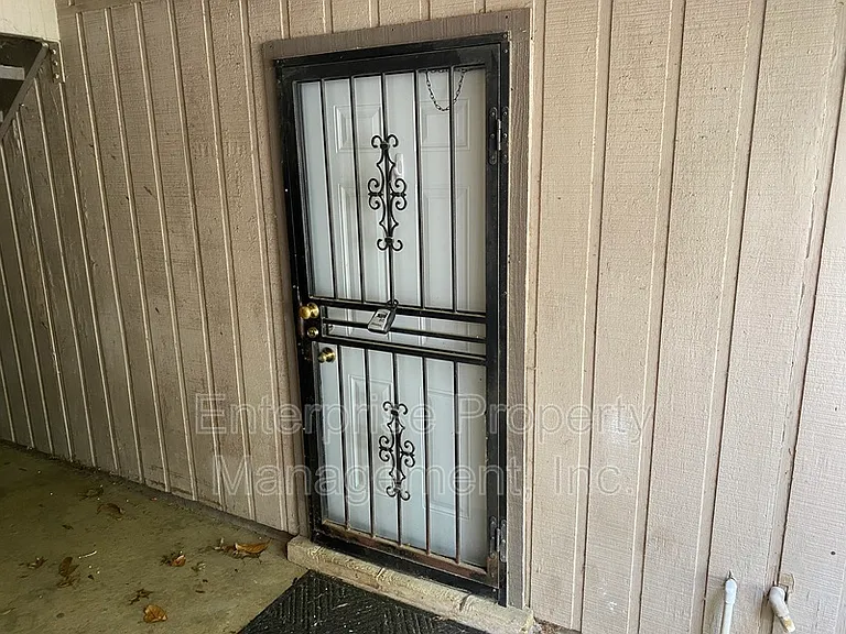2769 Sonora Dr #3 — Photo 6