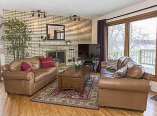 5656 Twin Lake Ter N, Minneapolis, MN 55429