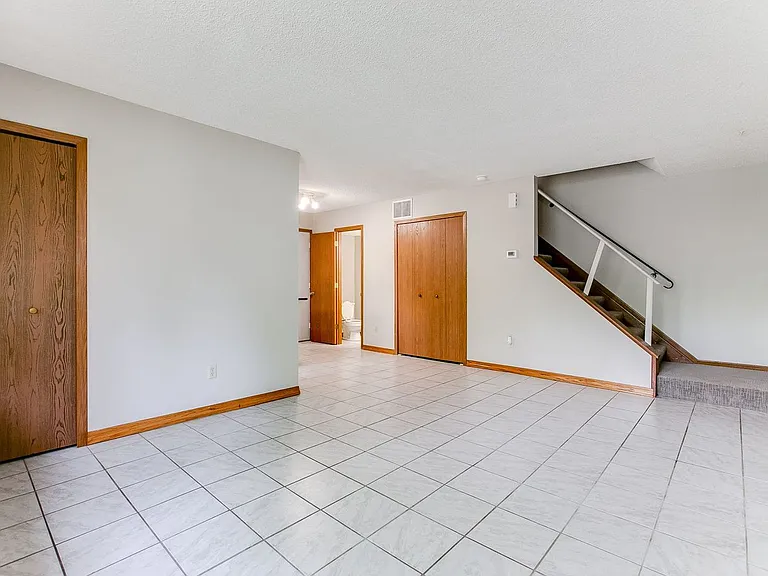 7505 Villa Ct — Photo 3