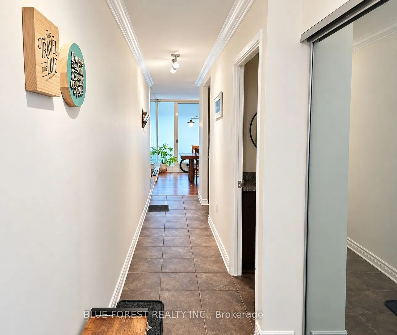 2 bed, $2,000 — Photo 4