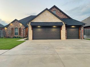 2607 Harvest Dr, Weatherford, OK 73096