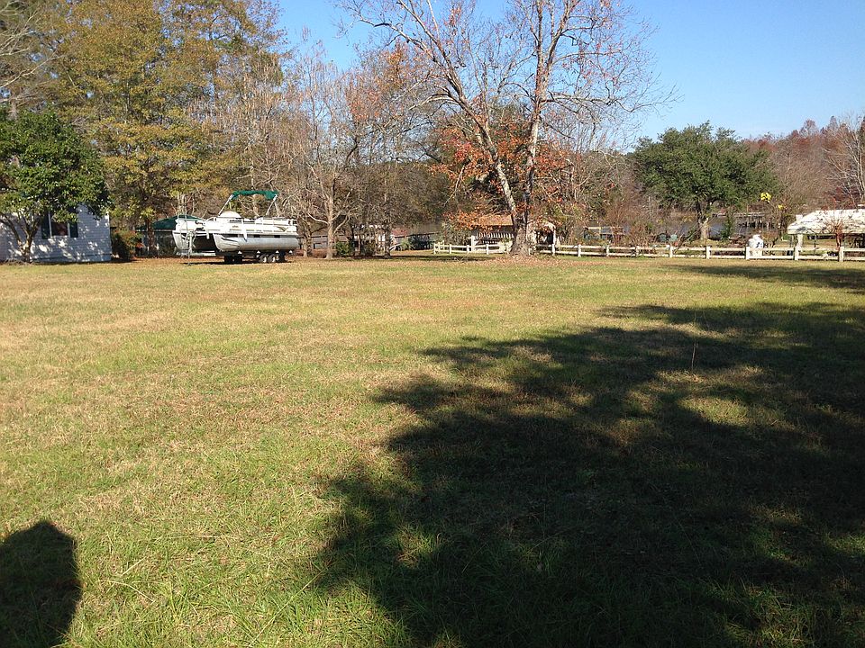 1st image of 103 Dogwood Dr