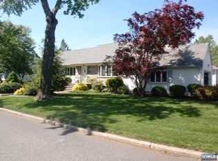 202 Colonial Rd, Emerson, NJ 07630