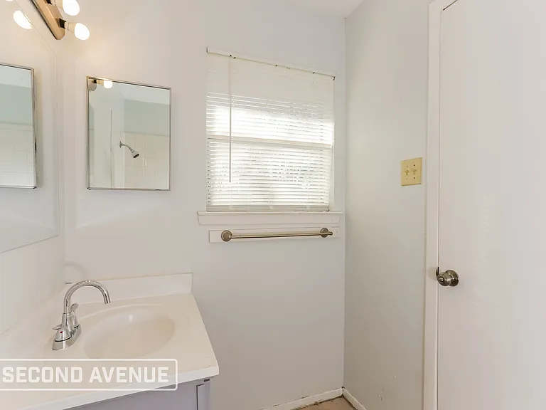 509 Southlake Dr — Photo 15