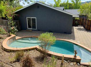 111 Grace Ct, Cloverdale, CA