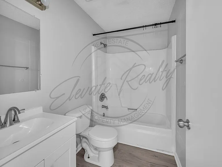 2526 Highland Trace Dr — Photo 14