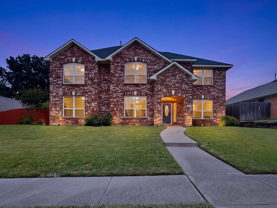 1st image of 1225 Donegal Ln