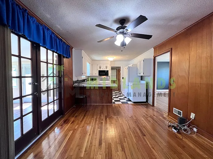3836 Davies Dr — Photo 20