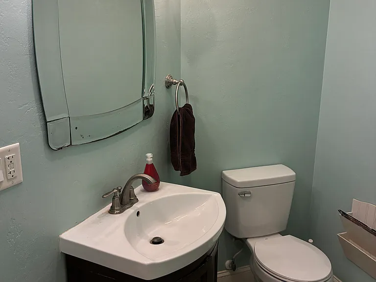 1226 Twin Palm Dr — Photo 29